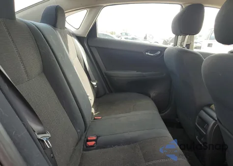 2016 Nissan Sentra S z USA, uszkodzony, nr VIN 3N1AB7AP2GY306090